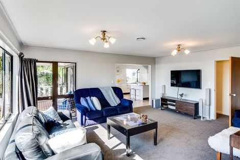 Photo of property in 17 Goldsmith Road, Hospital Hill, Napier, 4110