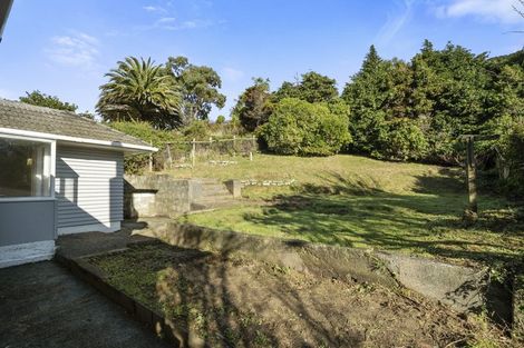 Photo of property in 20 Bledisloe Crescent, Wainuiomata, Lower Hutt, 5014