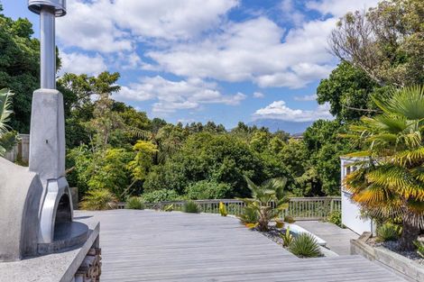 Photo of property in 25 Glen Almond Street, New Plymouth, 4310