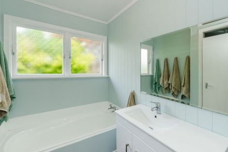 Photo of property in 55 Donovan Road, Paraparaumu Beach, Paraparaumu, 5032
