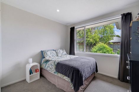 Photo of property in 2/296b Wairakei Road, Bryndwr, Christchurch, 8053