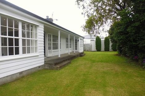 Photo of property in 16a Bellevue Road, Woburn, Lower Hutt, 5010