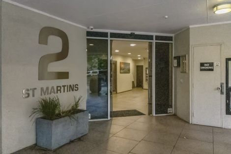 Photo of property in 7b/2 Saint Martins Lane, Grafton, Auckland, 1010