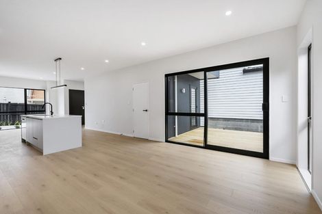 Photo of property in 23b Mercury Lane, Windsor Park, Auckland, 0632