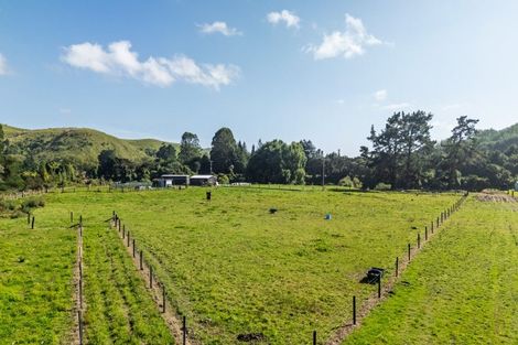 Photo of property in 808 Pahiatua Pongaroa Road, Pahiatua, 4982