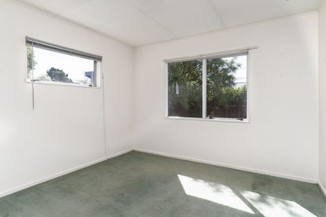 Photo of property in 2 Hilton Road, Carterton, 5713