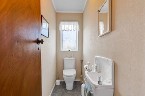 Photo of property in 33 Murdoch Street, Hawera, 4610