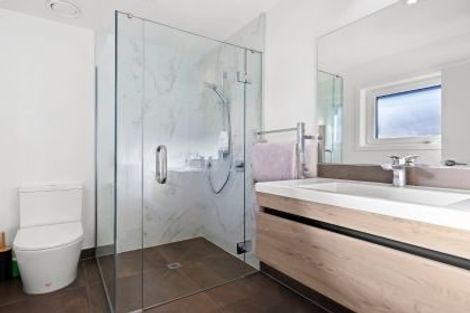 Photo of property in 96 Jack Hanley Drive, Jacks Point, Queenstown, 9371