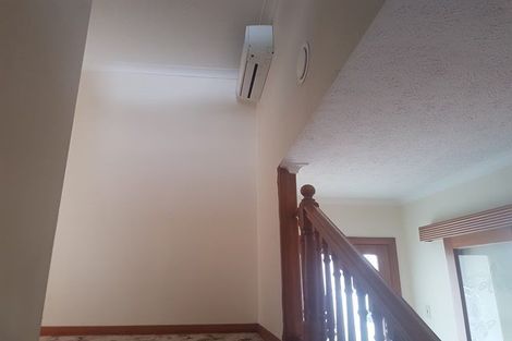 Photo of property in 2 Luton Street, Hokowhitu, Palmerston North, 4410