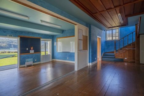 Photo of property in 16 Hamilton Crescent, Whitianga, 3510