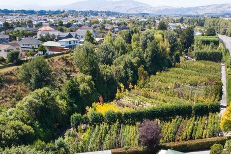 Photo of property in 1 Roberts Line, Kelvin Grove, Palmerston North, 4414