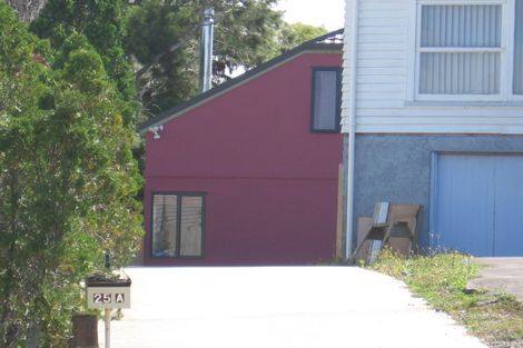 Photo of property in 25a James Tyler Crescent, Lynfield, Auckland, 1042