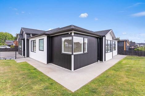 Photo of property in 95 Maryvale Road, Wainui, 0932