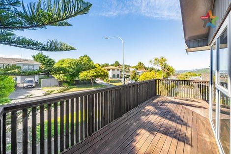 Photo of property in 172 Holborn Drive, Stokes Valley, Lower Hutt, 5019