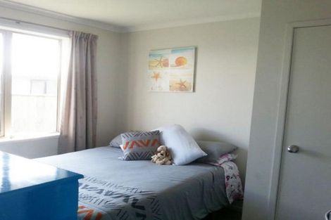 Photo of property in 4b Northpoint Way, Bell Block, New Plymouth, 4312