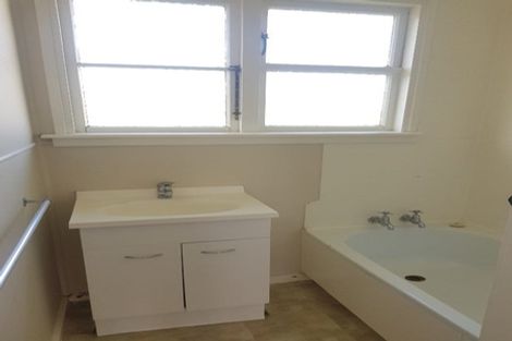 Photo of property in 9 Devon Street, Tapanui, 9522