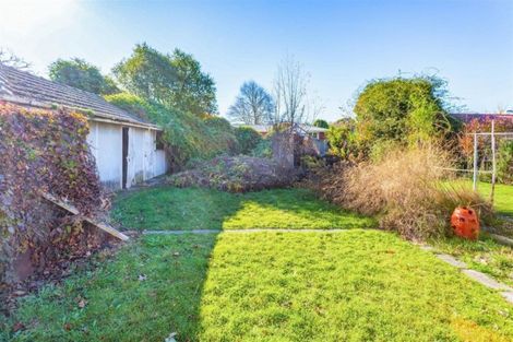 Photo of property in 340 Memorial Avenue, Burnside, Christchurch, 8053