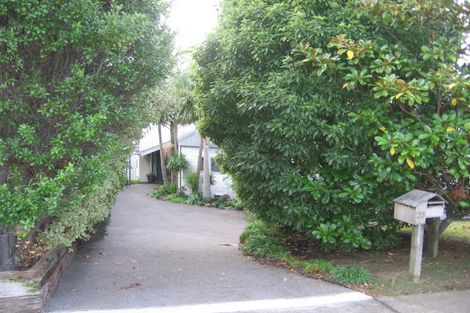 Photo of property in 25 Kowhai Road, Mairangi Bay, Auckland, 0630