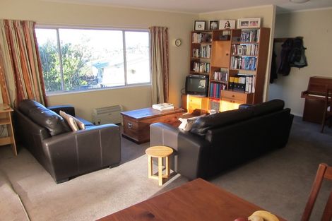 Photo of property in 4a Tower Way, Crofton Downs, Wellington, 6035