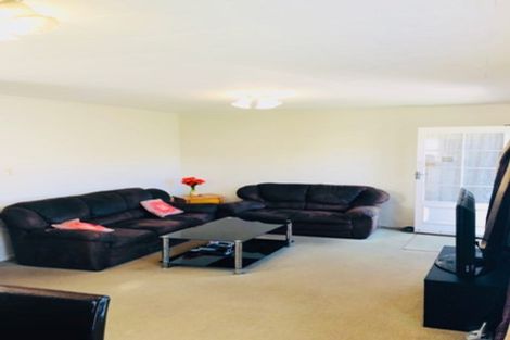 Photo of property in 2/28 Alfriston Road, Manurewa East, Auckland, 2102