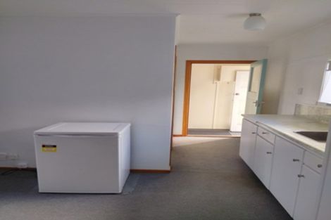 Photo of property in 25 Fulford Street, New Plymouth, 4310