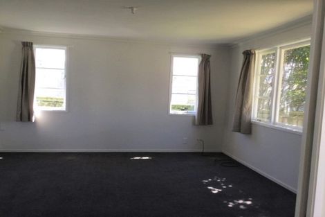 Photo of property in 4 Harbour Street, Moturoa, New Plymouth, 4310