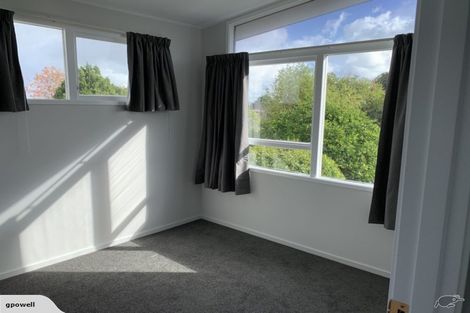 Photo of property in 5 Knightsbridge Drive, Forrest Hill, Auckland, 0620