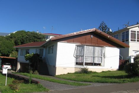 Photo of property in 8 Saville Row, Johnsonville, Wellington, 6037