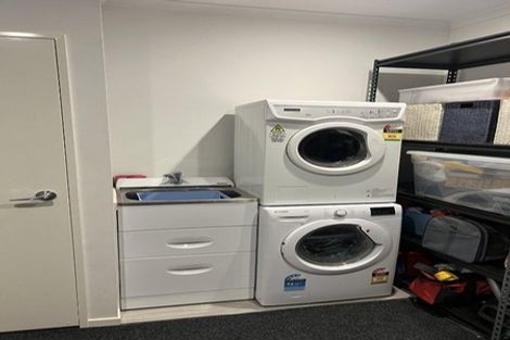 Photo of property in 28 Whenuapai Drive, Whenuapai, Auckland, 0618