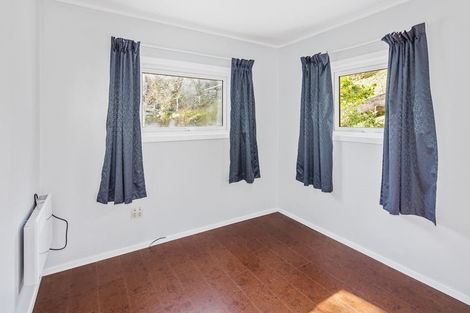 Photo of property in 2/74 Homebush Road, Khandallah, Wellington, 6035