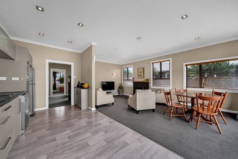 Photo of property in 33 Sanders Avenue, Westown, New Plymouth, 4310