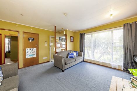 Photo of property in 1/507 Massey Road, Mangere, Auckland, 2022