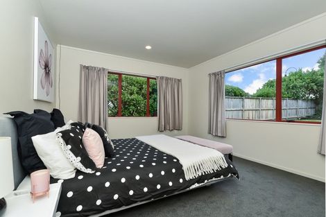 Photo of property in 13 Newcastle Road, Dinsdale, Hamilton, 3204