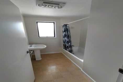 Photo of property in 8a Alidade Place, Massey, Auckland, 0614