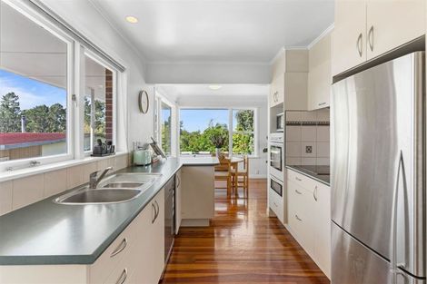 Photo of property in 19 Mcclintock Road, Massey, Auckland, 0614