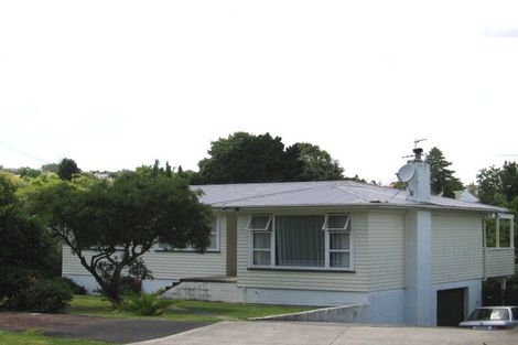 Photo of property in 15 Shoreham Street, Avondale, Auckland, 0600