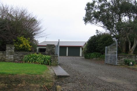 Photo of property in 20 Schnell Drive, Kelvin Grove, Palmerston North, 4414