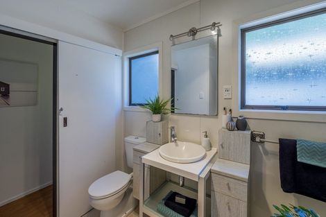 Photo of property in 5 Amokura Street, Waikanae, 5036