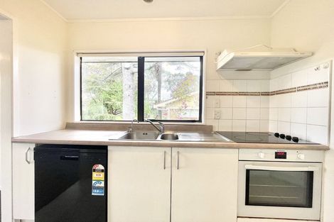 Photo of property in 1/17 Orchid Place, Te Atatu South, Auckland, 0610