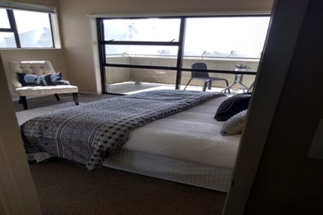 Photo of property in 1/13 Garadice Road, Rothesay Bay, Auckland, 0630