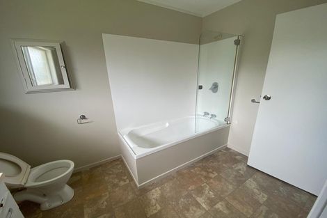 Photo of property in 2/11 Celtic Crescent, Ellerslie, Auckland, 1051