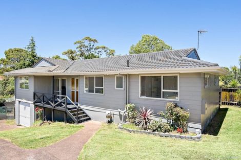 Photo of property in 12 Albemarle Place, Massey, Auckland, 0614