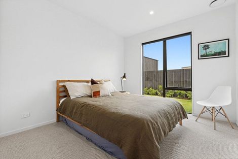 Photo of property in 12 Cleland Close, Wanaka, 9382