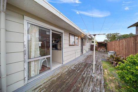Photo of property in 40 Mckinstry Avenue, Mangere East, Auckland, 2024