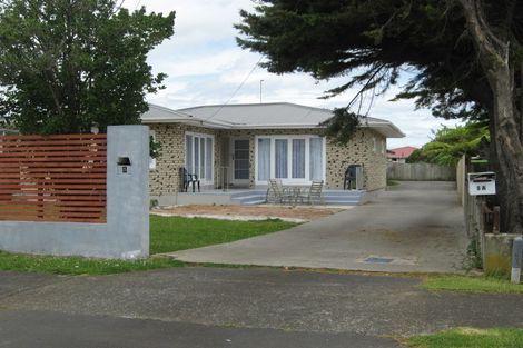 Photo of property in 1/5 Cape Road, Mangere, Auckland, 2022