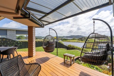 Photo of property in 10 Mahana Place, Raglan, 3225