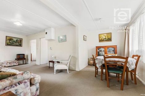 Photo of property in 49 Roberts Road, Te Atatu South, Auckland, 0610