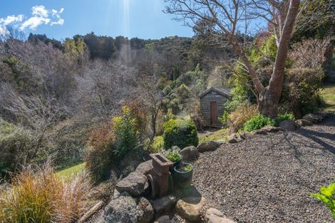 Photo of property in 38 Tizzards Road, Robinsons Bay, Akaroa, 7581