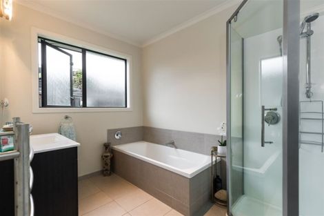 Photo of property in 91 Rob Roy Lane, Wanaka, 9305