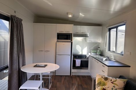 Photo of property in 36b Renata Crescent, Te Atatu Peninsula, Auckland, 0610